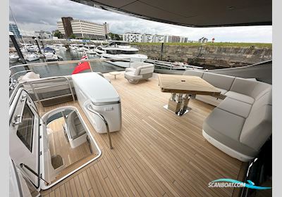 Princess X80 Motorboat 2024, Sweden