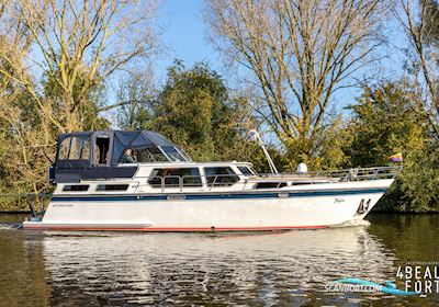 Proficiat 1370 GL Motorboat 2000, with Vetus-Deutz DT64 engine, The Netherlands