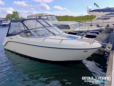 Quicksilver 595 Activ Motorboat 2016, with Mercury Marine engine, Germany