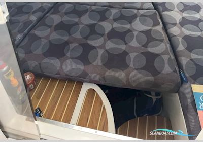 Quicksilver 635 WA Commander Motorboat 2008, with Mercury engine, Spain