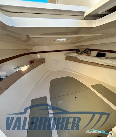 Quicksilver 640 Cruiser Motorboat 2010, with Mercruiser Mcm 3.0 L engine, Italy