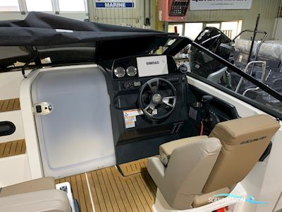 Quicksilver 675 Cruiser mit Mercury F150XL in weiß Motorboat 2024, with Mercury engine, Germany