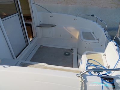 Quicksilver 700 Weekender Motorboat 2007, with VW Tdi engine, United Kingdom