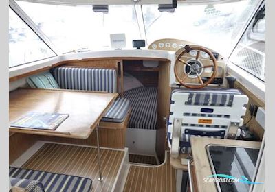 Quicksilver 750 Weekend Motorboat 2005, with Mercruiser engine, United Kingdom