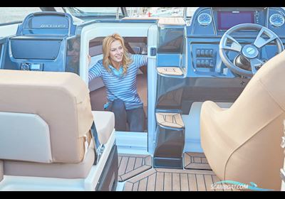 Quicksilver 755 Cruiser (200 hk demo motor 88 timer)  Motorboat 2023, with Mercury engine, Denmark