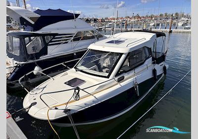 Quicksilver Active Weekend 675 Motorboat 2021, with Mercury 200 med rustfri skrue V6 XL engine, Denmark