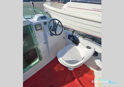 Quicksilver Cabin 435 Motorboat 1999, with Honda engine, Germany