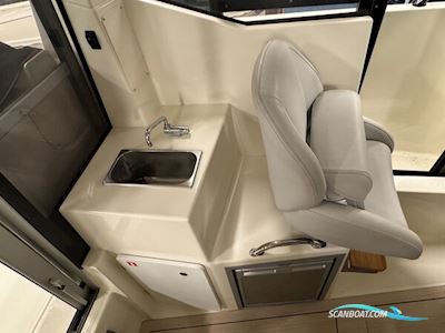 Quicksilver Captur 705 Pilothouse med 225 hk Mercury-EFI DS 3,4L V6 XL - alt i udstyr. Motorboat 2022, with Mercury engine, Denmark