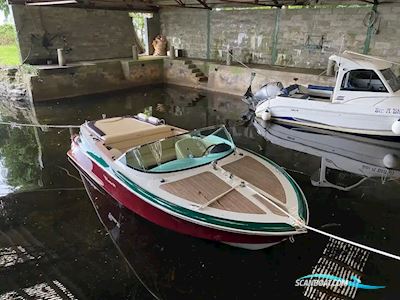 Quicksilver Classic 20 Motorboat 2006, with Mercruiser engine, Ireland