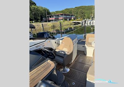 Quicksilver Qicksilver Activ 755 Cruiser Motorboat 2017, with Mercury F 200 XL V6 DS engine, Germany
