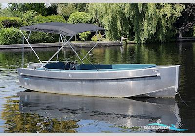 Qwest S550 Tender Motorboat 2021, with Suzuki engine, The Netherlands