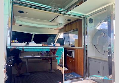 RIVIERA YACHTS 4400 SPORT YACHT Motorboat 2008, with Volvo IPS 600 D6 435 KA engine, France