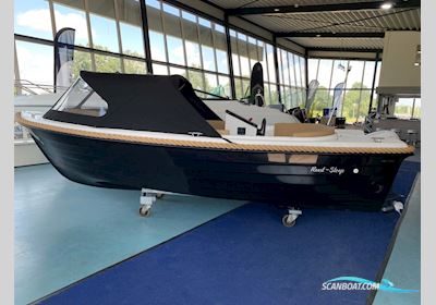 Reest Sloep 520 Classic Motorboat 2025, with Suzuki DF9.9 BRL engine, The Netherlands