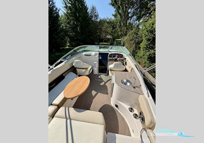 Regal 2550 Cuddy Motorboat 2011, with Mercruiser 350 Mag Mpi engine, Germany