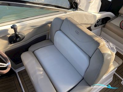 Regal 28 Express Motorboat 2014, with Mercruiser engine, United Kingdom