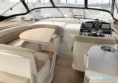 Regal 4160 Commodore Motorboat 2001, with 2 x Cummins 6Cta 450 Hk engine, Sweden