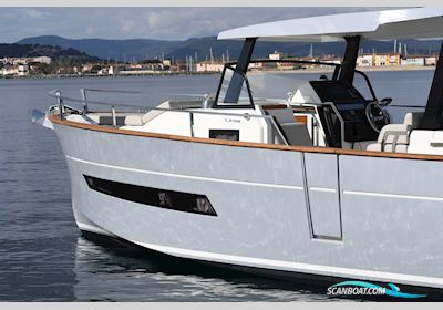 Rhéa 32 Open Motorboat 2024, France