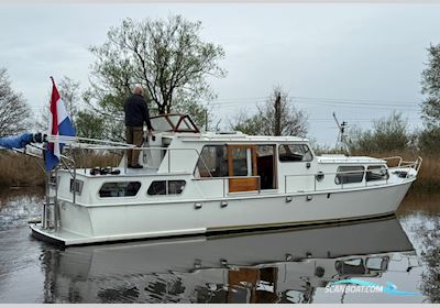 Rijo Kruiser 1160 Motorboat 1980, with Mercedes engine, The Netherlands
