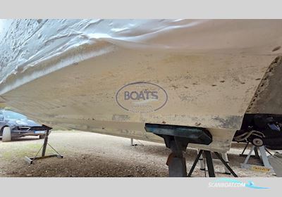 Rinker 262 Captiva Cuddy Motorboat 2006, with MERCRUISER engine, France