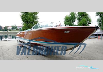 Riva Aquarama Special Motorboat 1985, with Thermoelectric 350 engine, Italy