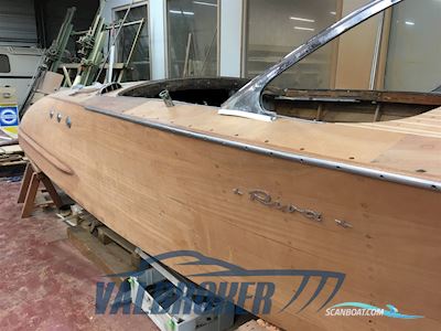 Riva Ariston CADILLAC Motorboat 1956, with Cadillac V8 engine, France