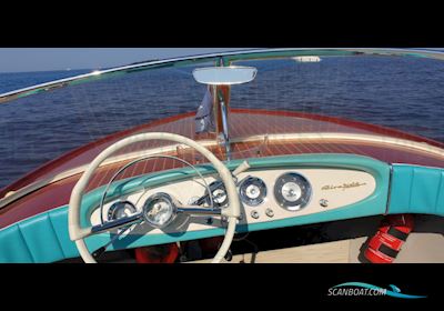 Riva Junior Motorboat 1966, with Chris Craft 2021 Neu engine, Germany