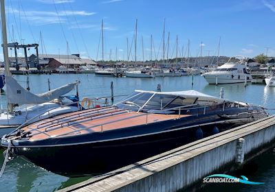 Riva Rivarama 44 Motorboat 2005, with Man R6-800 engine, Denmark