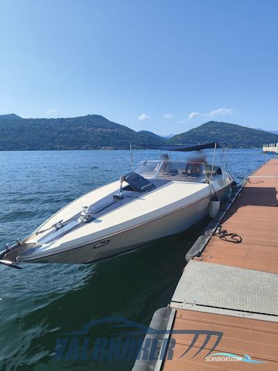 Riva SAINT TROPEZ Motorboat 1981, with Thermoelectric Thermo Electron 350 engine, Italy