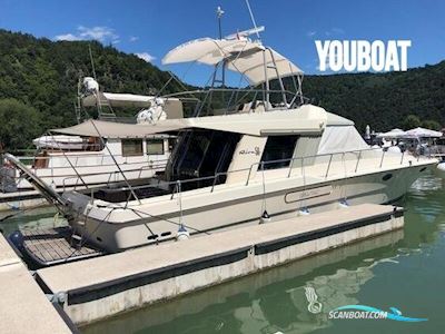 Riva SUPER AMERICA 50 Motorboat 1981, with CUMMINS DIESEL VT903 engine, Austria