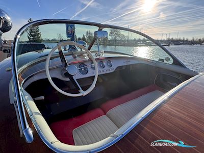 Riva Super Florida Motorboat 1963, with Chrysler engine, The Netherlands