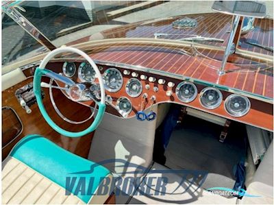 Riva TRITONE Motorboat 1960, with Chrysler engine, Italy