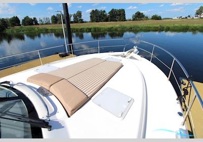 Riviera 4700 Sport Yacht Motorboat 2007, with Caterpillar 575 pk. engine, The Netherlands