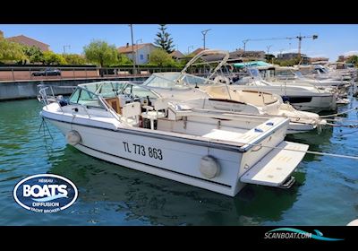 Robalo 2165 Motorboat 1988, with Mercruiser engine, France