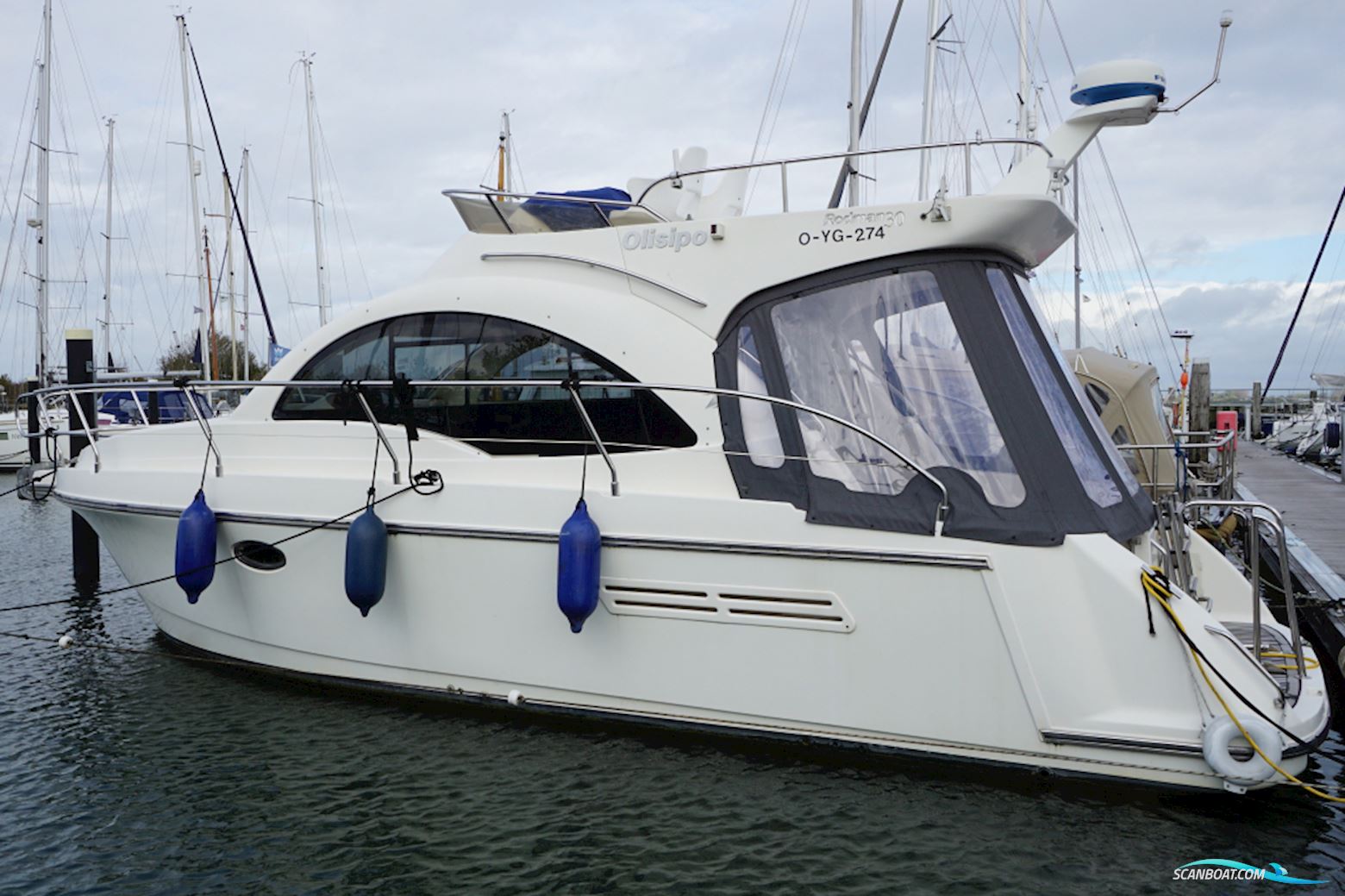 Rodman 30 Cruiser Flybridge Motorboat 2004, with Volvo Penta engine, The Netherlands