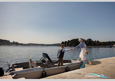 Roto Hydra 530 Family Motorboat 2026, with Honda BF 60 Lrtu engine, Germany