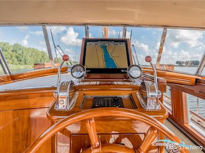 Roundbilge Lunstroo - 56 Motorboat 1974, The Netherlands