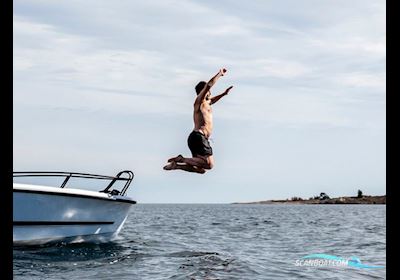 Ryds 550VI Mid-C - F80 Elpt-Efi Motorboat 2024, Denmark