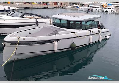 SAXDOR 320 GTC Motorboat 2023, with Mercury V8 engine, Croatia
