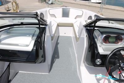 SCARAB 195 Motorboat 2015, with Rotax E-Tec engine, United Kingdom