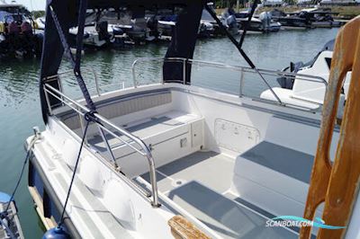 SEAWARD MARINE 25 Motorboat 2007, with Yanmar 4JH4 HTE engine, United Kingdom