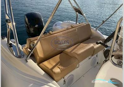 Sacs S 590 Motorboat 2014, with Mercury engine, France