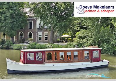 Salonboot 8.90 Motorboat 1915, with Mercedes<br />OM 636 engine, The Netherlands