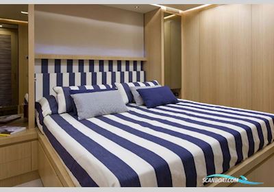 San Lorenzo Sl104 Motorboat 2010, with MTU engine, Turkey