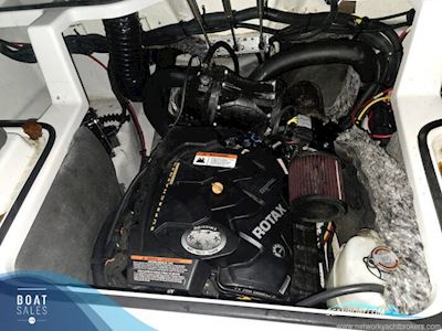 Scarab 195 Motorboat 0, United Kingdom