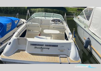 Sea Ray 215 Express Cruiser Motorboat 1999, with  Mercruiser engine, Sweden