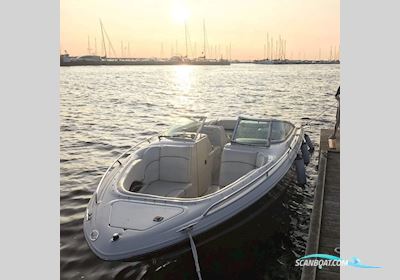 Sea Ray 230 Motorboat 2000, with Mercruiser 496 MAG ( år 2005) engine, Sweden