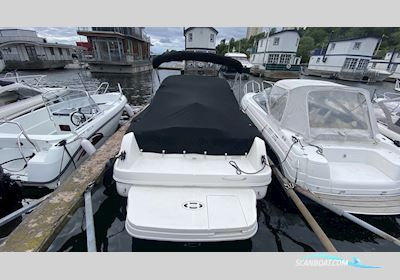Sea Ray 235 WEEKENDER Motorboat 2010, with Mercruiser engine, Sweden