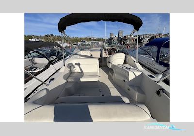 Sea Ray 240 Sundancer Motorboat 2004, with Mercruiser engine, Sweden
