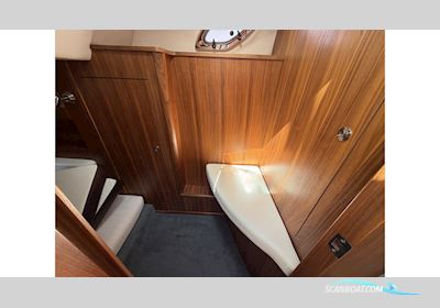 Sea Ray 305 Sundancer Motorboat 2014, with Mercruiser engine, Sweden
