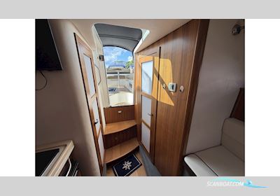 Sea Ray 305 Sundancer Motorboat 2014, with Mercruiser engine, Sweden